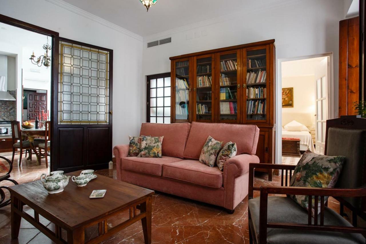 Suites Machado Sevilla Exteriör bild