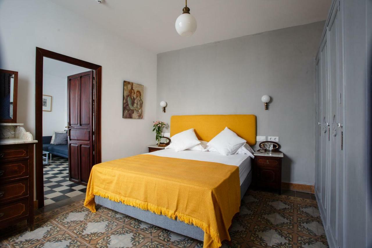 Suites Machado Sevilla Exteriör bild