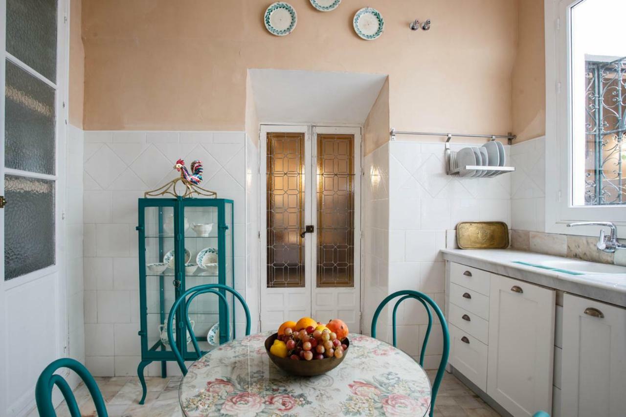 Suites Machado Sevilla Exteriör bild